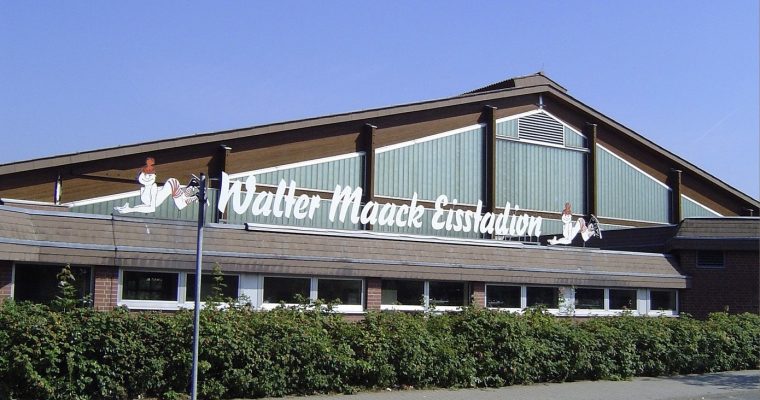 Schulausflug zum Schlittschuhlaufen