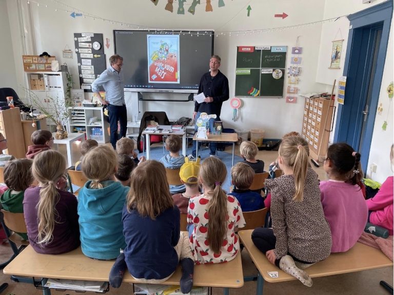 Eröffnung der Schulbücherei